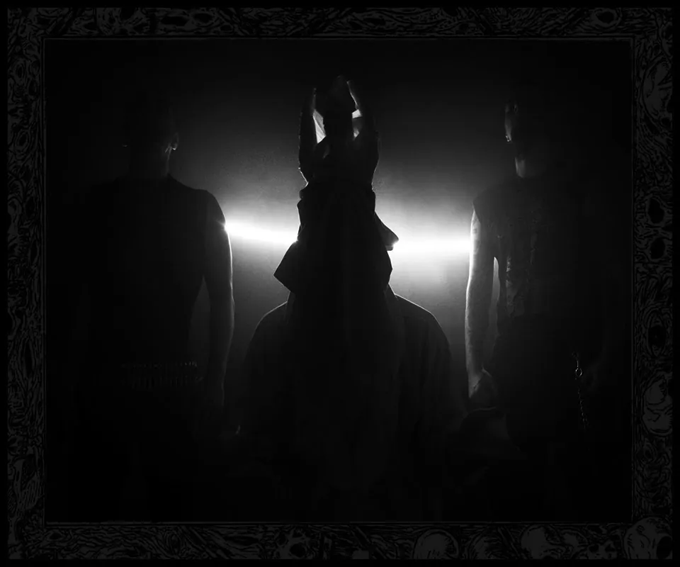 Enshadowed: ascolta la nuova canzone 'Entropy of Me'