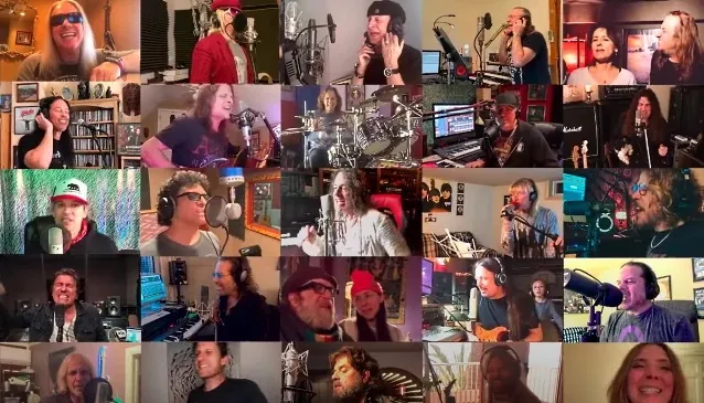 Winger: Alice Cooper e Klaus Meine accompagnano la band nella versione "All-Star" di 'Better Days Comin'
