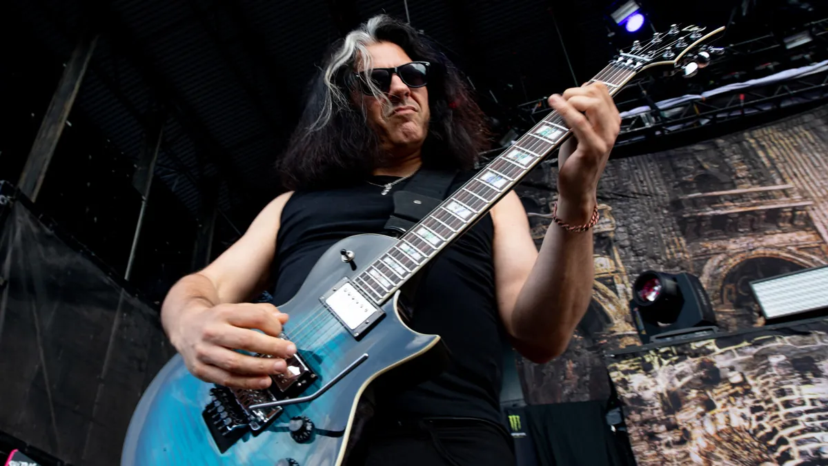 Ronnie James Dio: Alex Skolnick, "Non credo negli show con gli ologrammi, capirei se li avessero approvati da vivi"