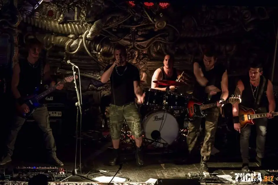 Athrox: nuovo singolo e video 'Imagine the Day' per la band toscana