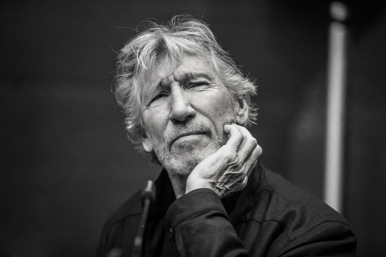 Pink Floyd: Roger Waters, 'Sono stato bandito dal sito della band da David Gilmour'