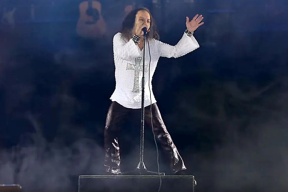 Dio Disciples: Simon Wright, 'E' ridicolo prendersela per il tour con l'ologramma di Ronnie James Dio'