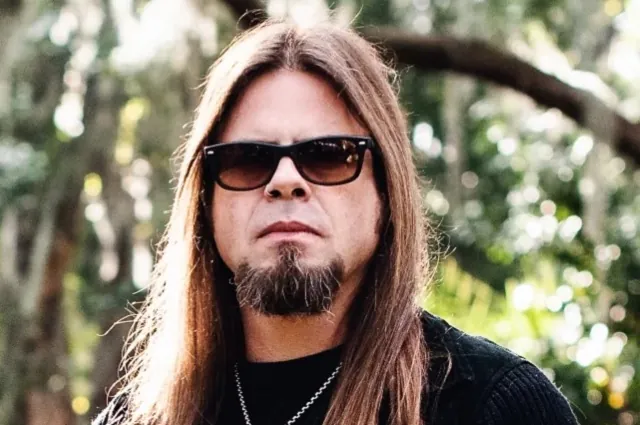 Todd La Torre (Queensrÿche): realizzato il music video per la nuova canzone 'Crossroads to Insanity'