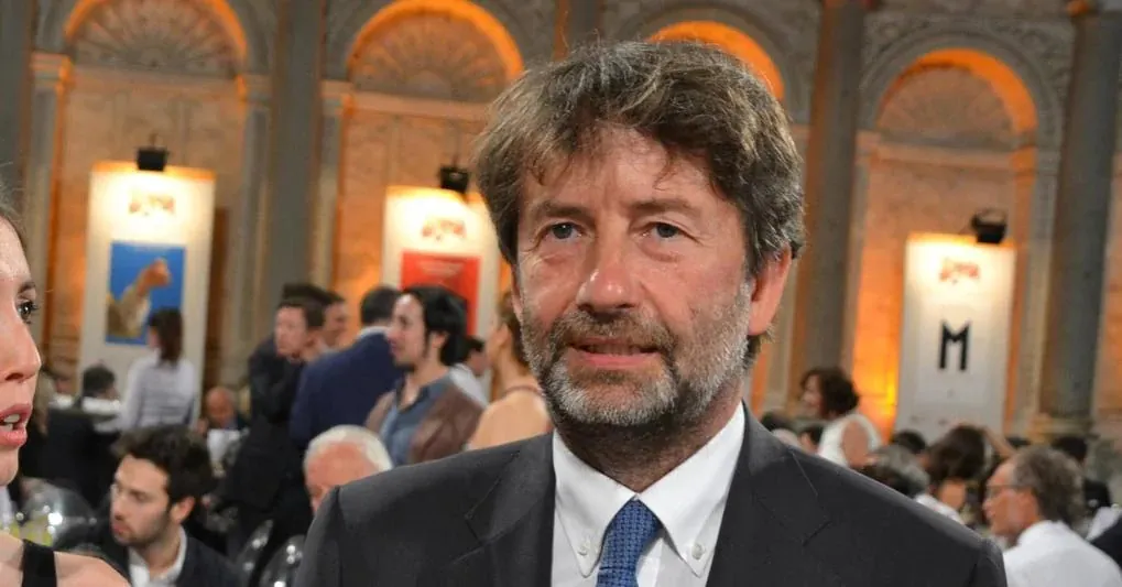 Interviene il Ministro Franceschini sui voucher, "Se non c'è una nuova data dello stesso artista lo spettatore ha diritto al rimborso"