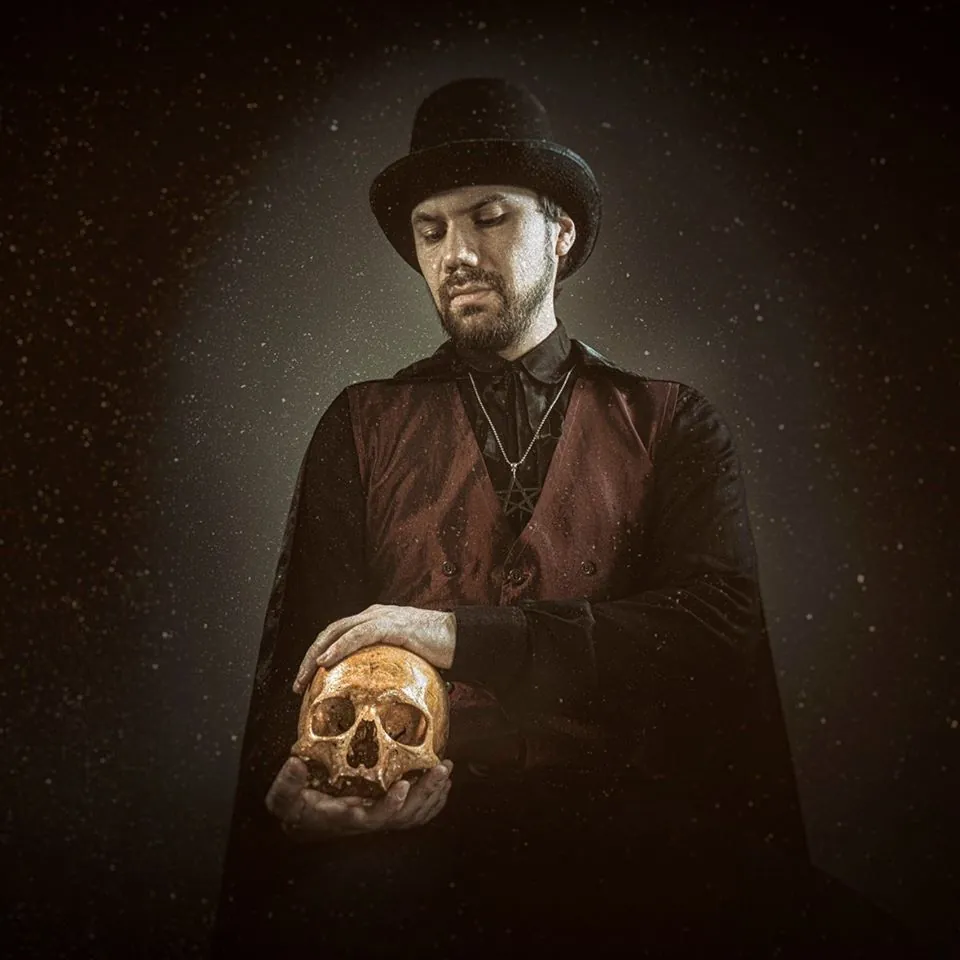 Adrian Benegas: pubblicato un nuovo lyric video con Herbie Langhans (Firewind, Avantasia, Radiant)
