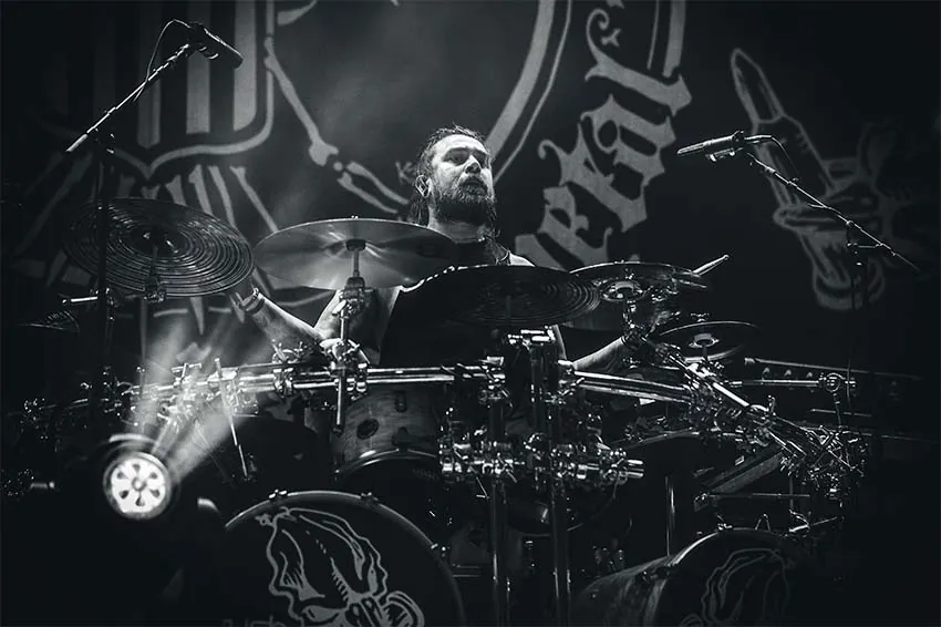 Lamb Of God: Mark Morton, 'Art Cruz è un musicista fenomenale quanto Chris Adler'