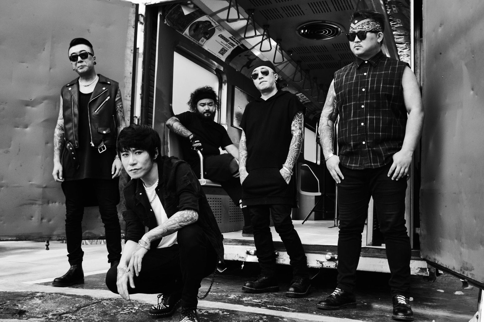 Ego Fall (颠覆M): il video musicale di '旅途/ Journey', cover di "Memento Mori" (Lamb Of God)