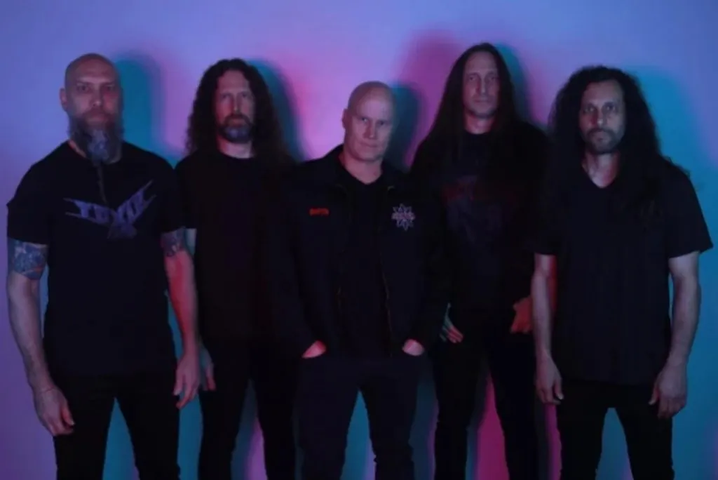 Heathen: realizzato il lyric video per la traccia 'In Black'