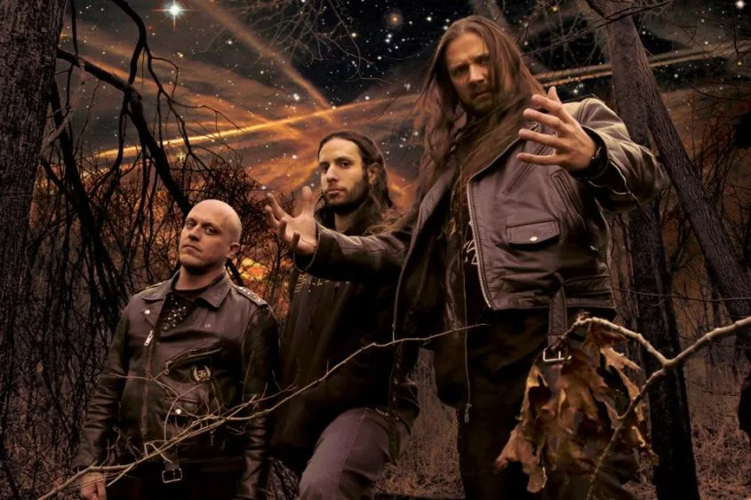 Azure Emote: il video di 'Curse of Life', dall'ultimo disco su Selfmadegod Records