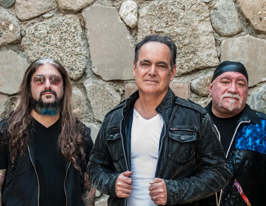 Neal Morse, Mike Portnoy, Randy George: la cover di 'It Don't Come Easy' di Ringo Starr, video