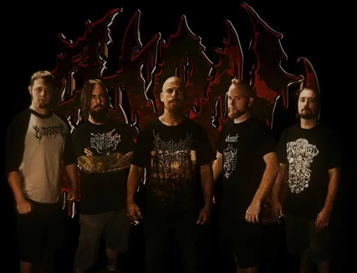 Atoll: il guitar/bass playthrough di 'H.I.V.(e) 5'