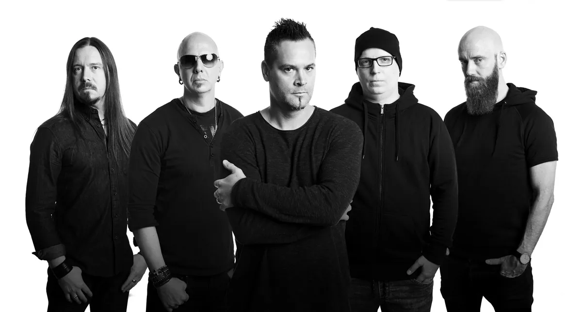 Darkwater: realizzato il bass playthrough di 'In Front of You'