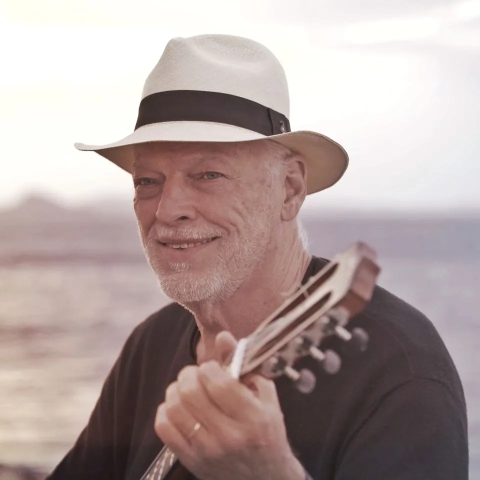 Pink Floyd: David Gilmour pubblica il video di una nuova canzone dopo cinque anni, 'Yes, I Have Ghosts'