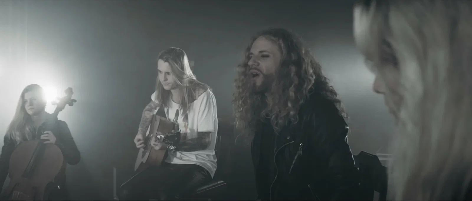 Deaf Rat: l'official music video di 'Bad Blood'