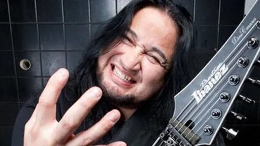Fear Factory: Dino Cazares, 'il mio modo di suonare non è mai stato influenzato dai Pantera'