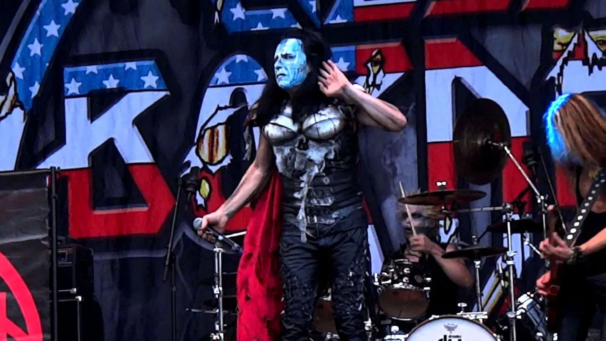 Lizzy Borden: guarda il videoclip di 'My Midnight Things'