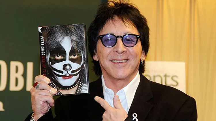 Kiss: Peter Criss pubblica un nuovo video per la canzone 'Don't You Let Me Down'
