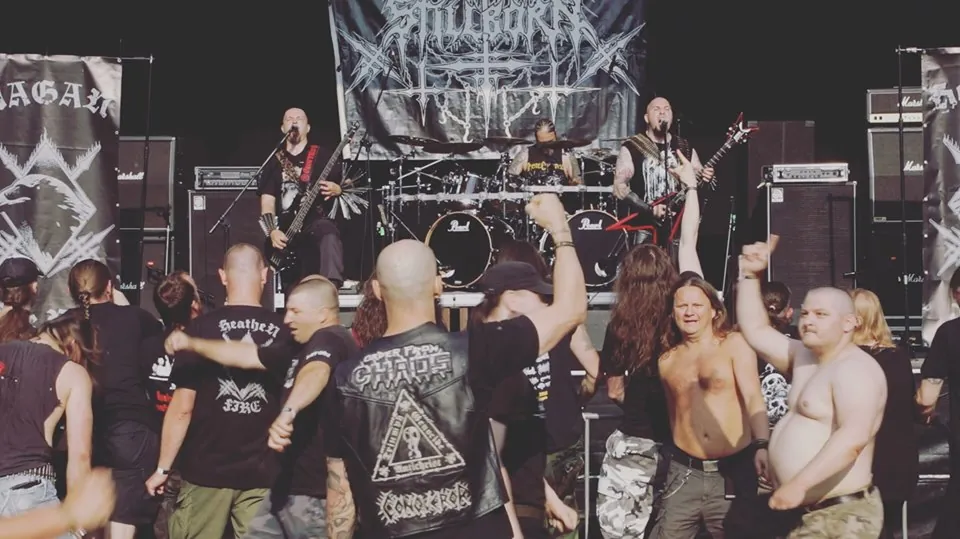 Stillborn: il drum cam del batterista Dariusz 'Młody' Płaszewski