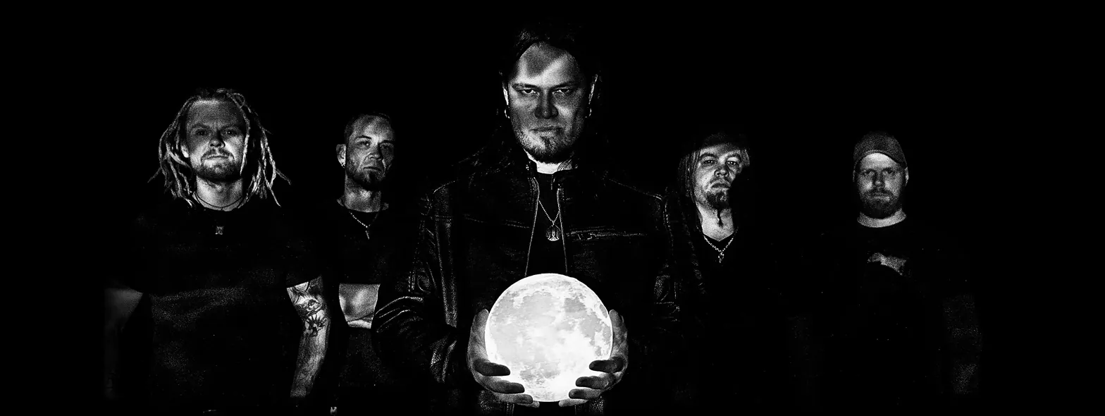 Theia Collision: online il videoclip di 'Black Stars'