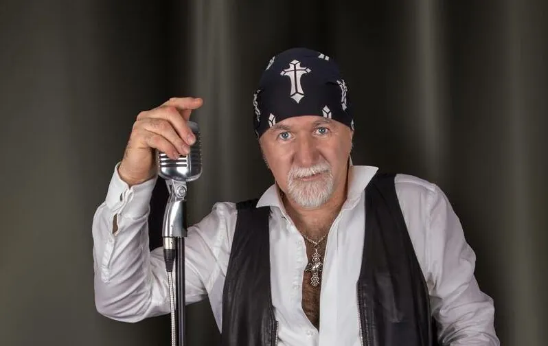 Tony Martin (ex Black Sabbath): firmato il contratto discografico con Battlegod Productions e Dark Star Records