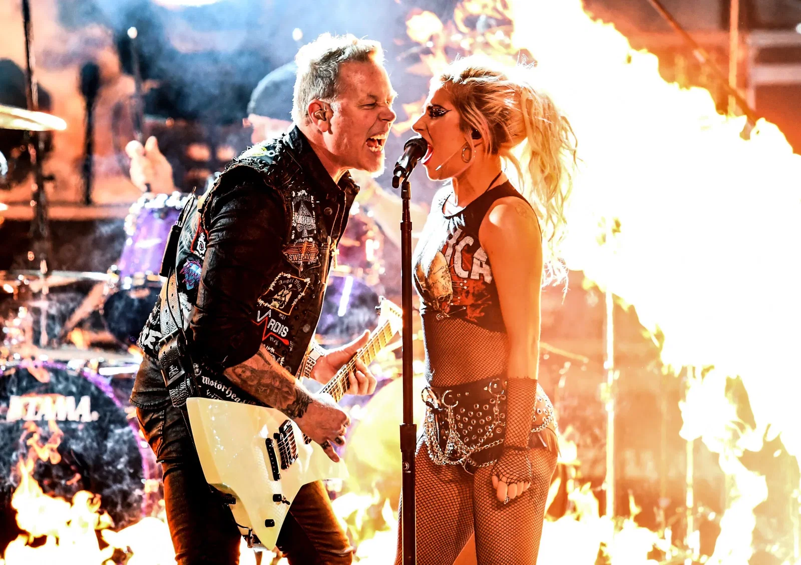 Metallica: James Hetfield, 'Rispetto Lady Gaga come artista'