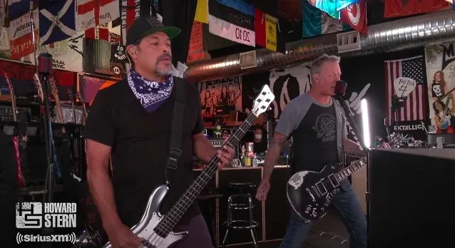 Metallica: guarda la loro performance dal vivo al "The Howard Stern Show"