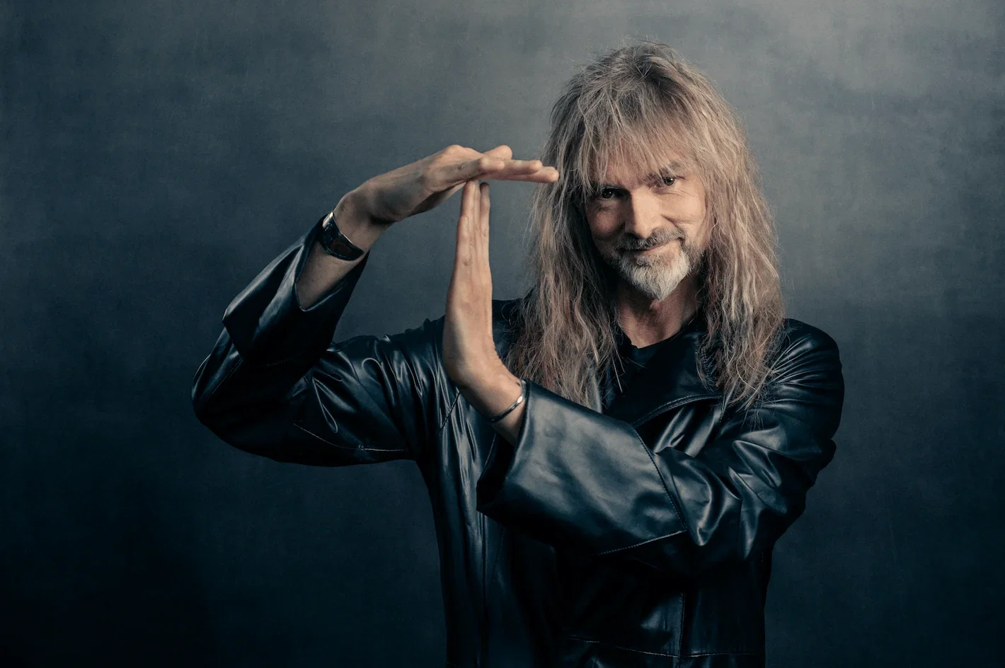 Ayreon: le scuse di Lucassen per non aver inserito i testi nel nuovo "Transitus"