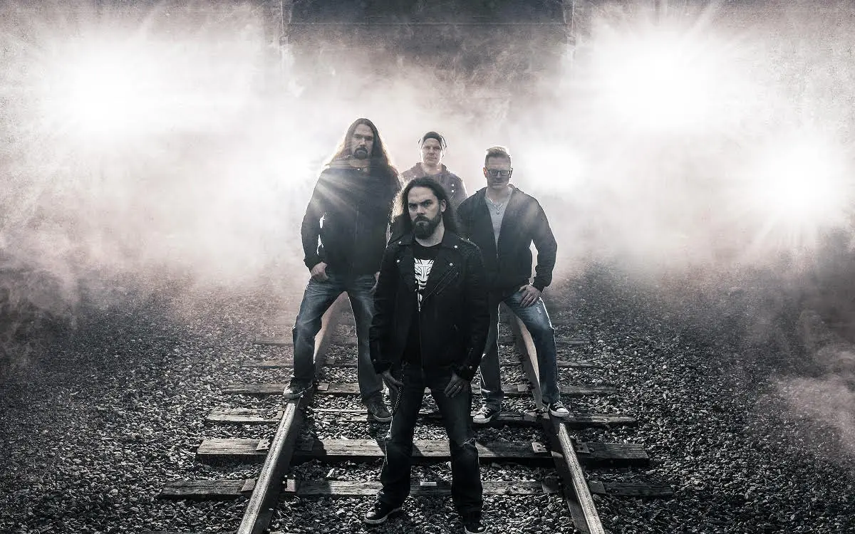 Dead End Finland: ascolta il nuovo singolo 'Beyond the Distance'