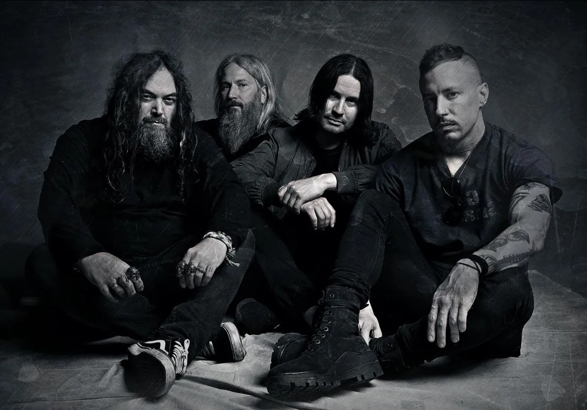 Killer Be Killed (Max Cavalera, Troy Sanders): ecco il video animato di 'From a Crowded Wound'