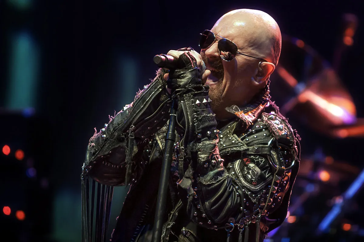 Judas Priest: Rob Halford, "Non replichiamo mai quanto fatto in precedenza, anche se i fan ci chiedono un altro Painkiller"