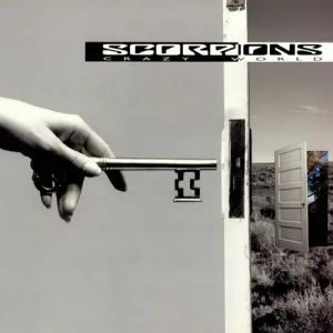 Scorpions: Klaus Meine, 'onestamente, niente di quello che abbiamo fatto nei passati 3 decenni eguaglia "Crazy World"'