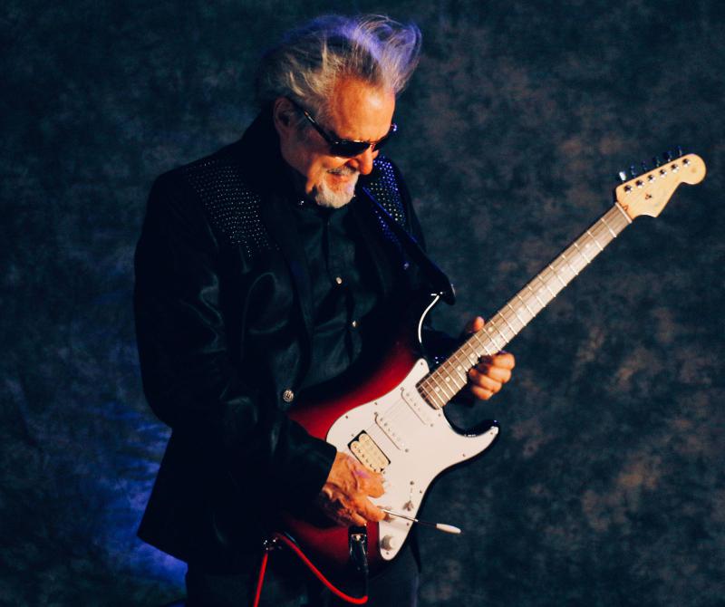 Blue Öyster Cult: Joe Bouchard, 'non scorderò mai quella sensazione, di quando ascoltai la cover di 'Astronomy' dei Metallica