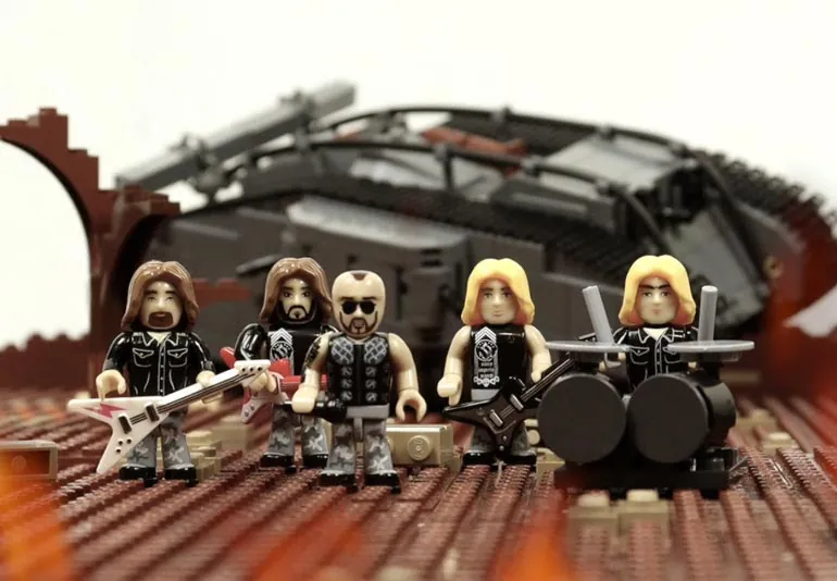 Sabaton: ecco il video di 'Future Of Warfare' fatto col Lego