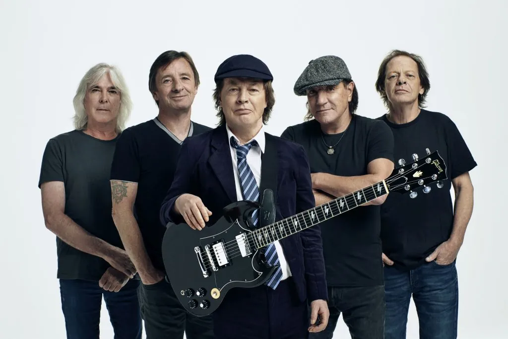 AC/DC: Angus Young, 'ecco perché non ho usato le tracce originali di Malcolm su "Power Up"'