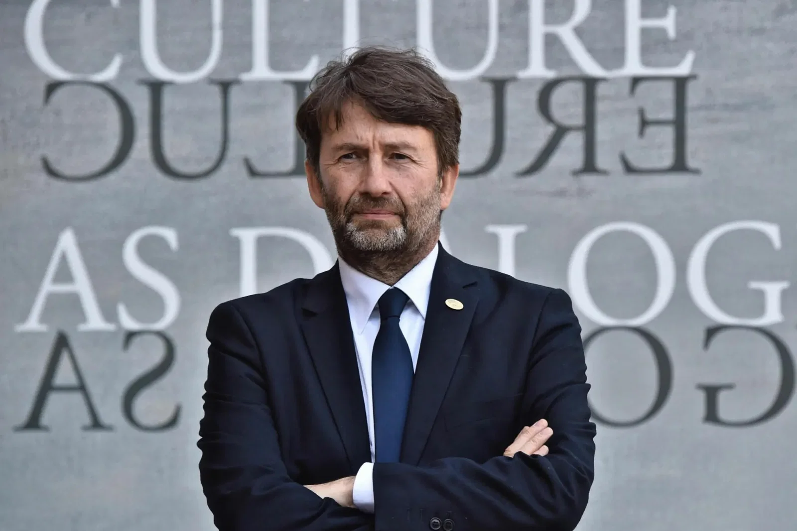 Il ministro Dario Franceschini: "Non diminuiremo i limiti sul numero di spettatori per gli eventi dal vivo"