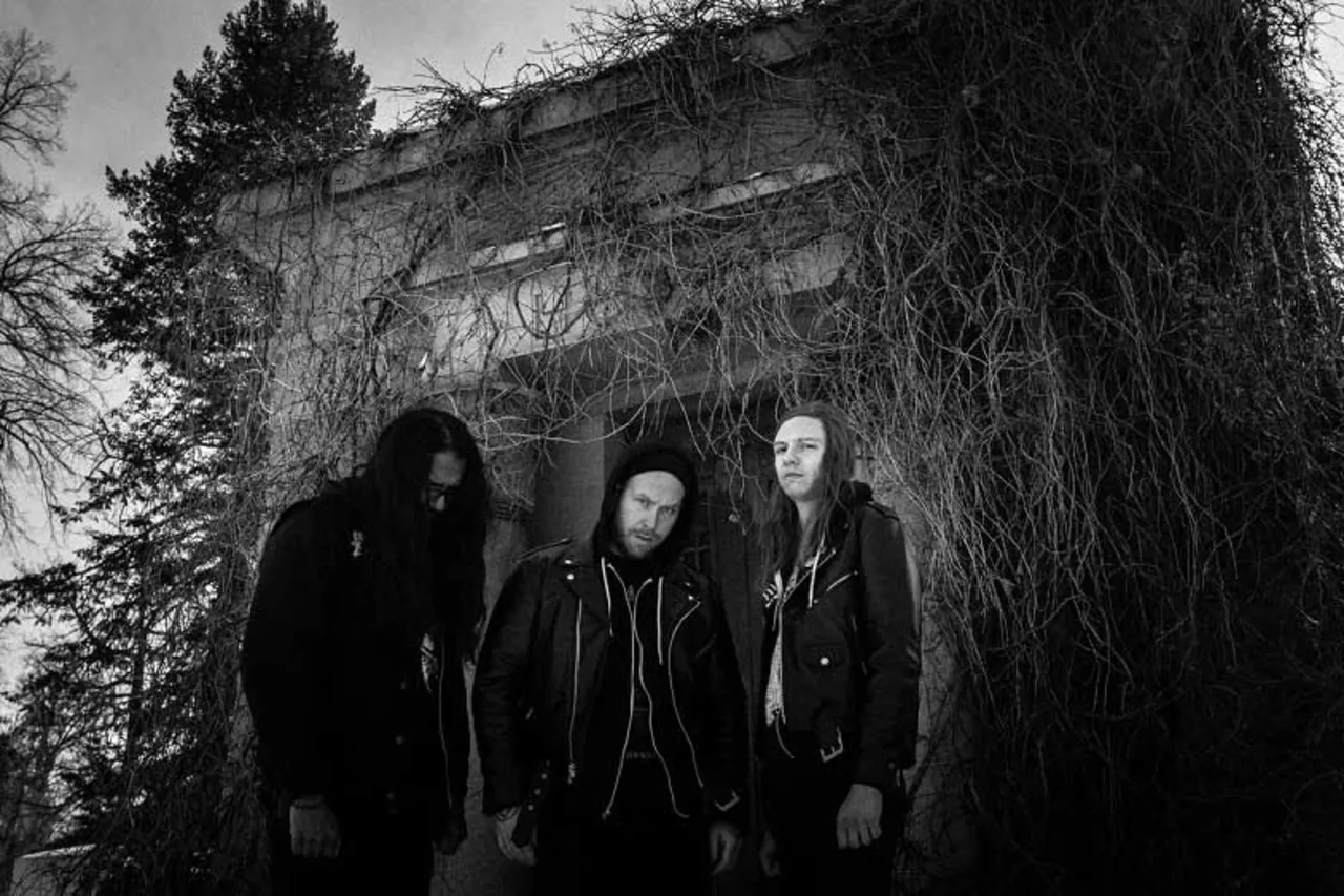 Of Feather And Bone: in streaming il nuovo album "Sulfuric Disintegration" in uscita oggi