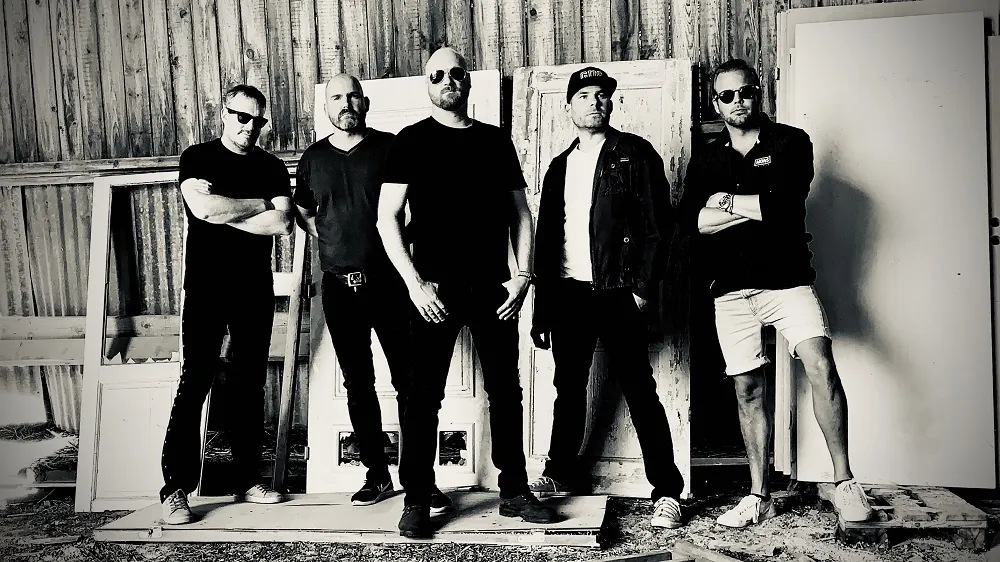 Sole Syndacate: online il lyric video di 'Brothers'