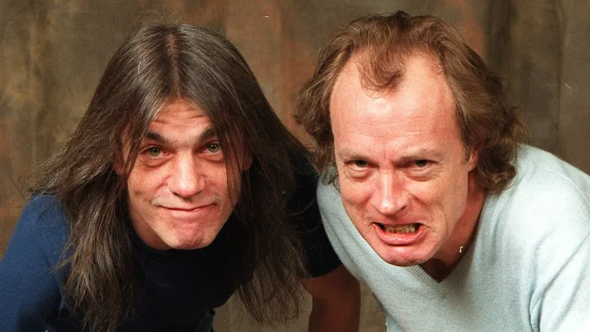 AC/DC: Angus Young spegne i rumors sulla presenza di riff incisi da Malcolm su "Power Up"