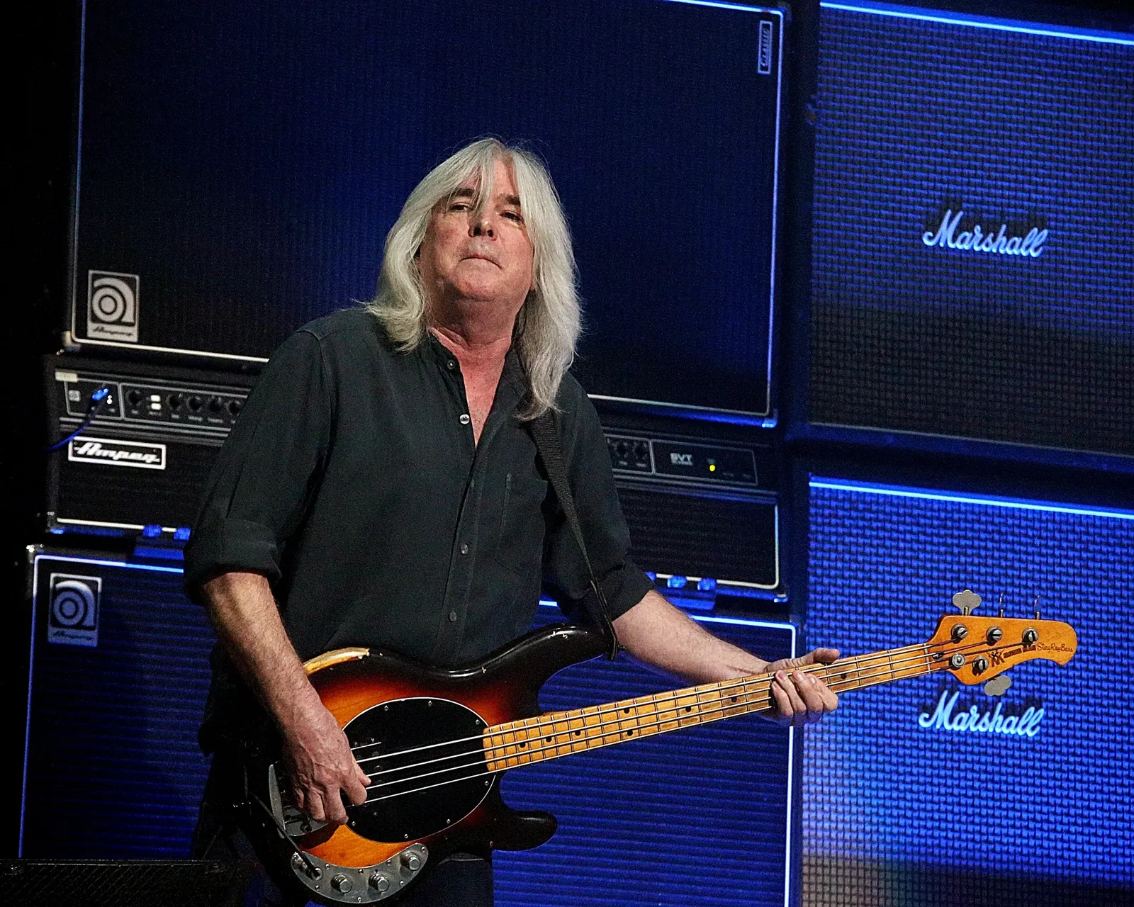 AC/DC: Cliff Williams, "Ho dei problemi fisici, ma vorrei comunque suonare qualche concerto"