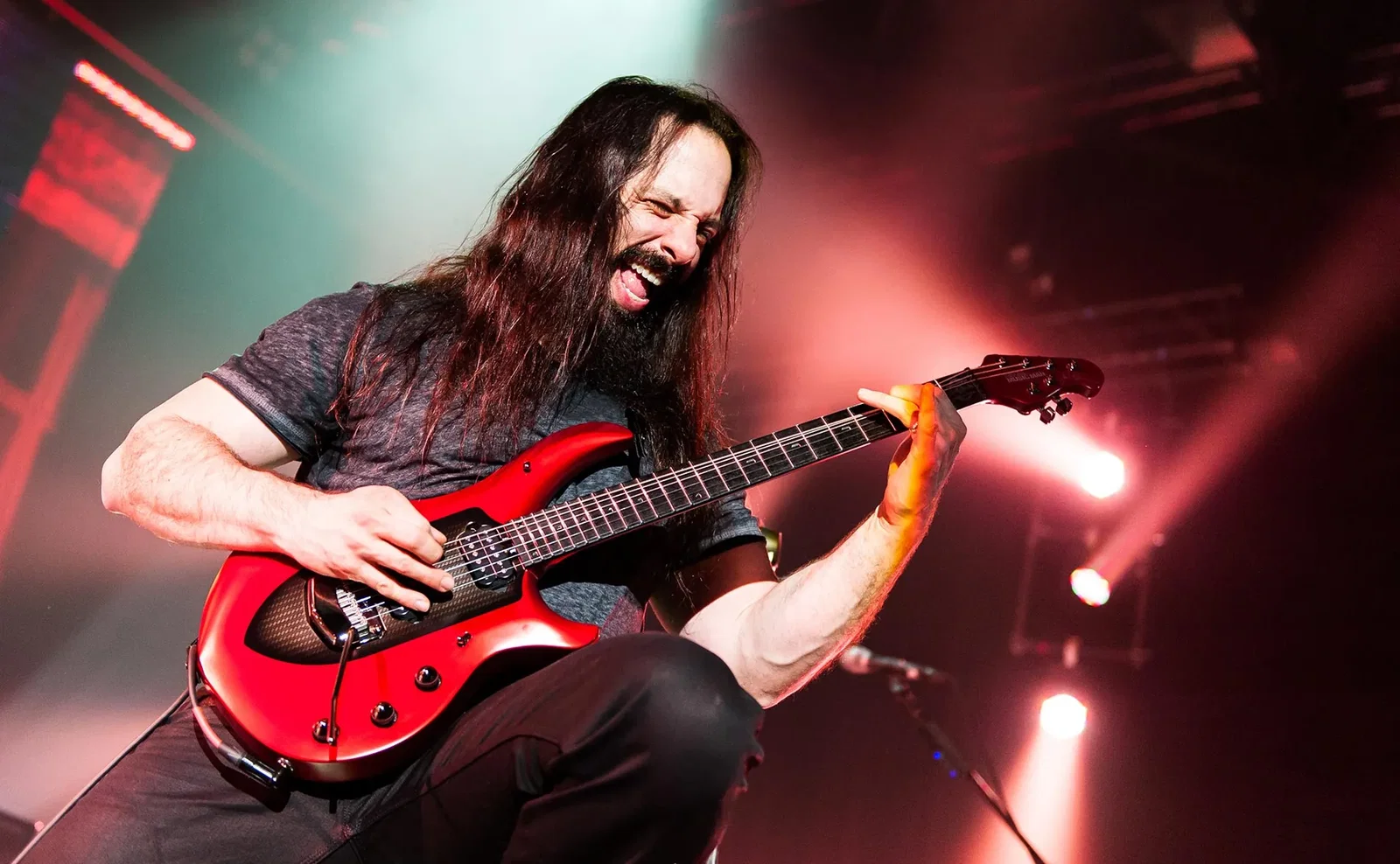 John Petrucci: 'ecco cosa mi dà le motivazioni per continuare a suonare'