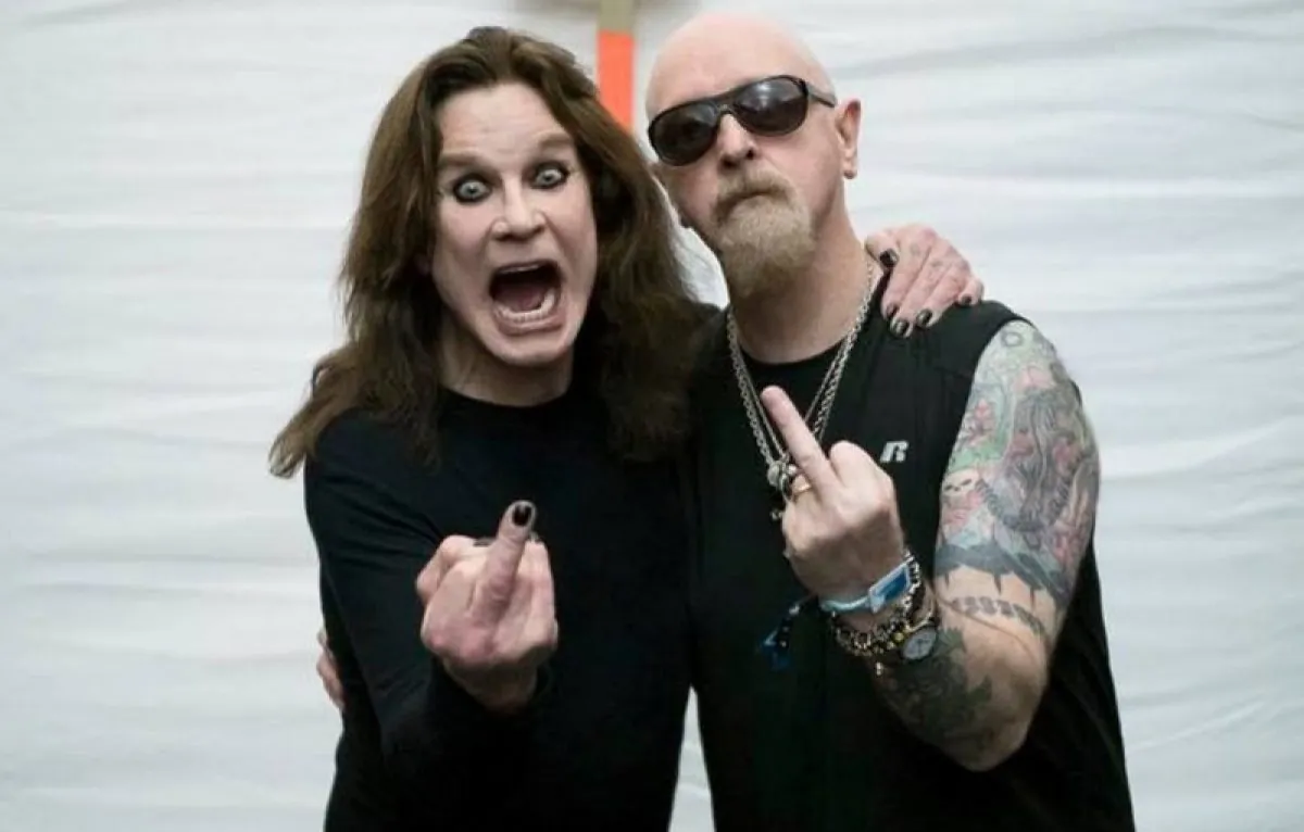 Judas Priest: pubblicano la cover di "War Pigs" in omaggio ai Black Sabbath e Ozzy Osbourne