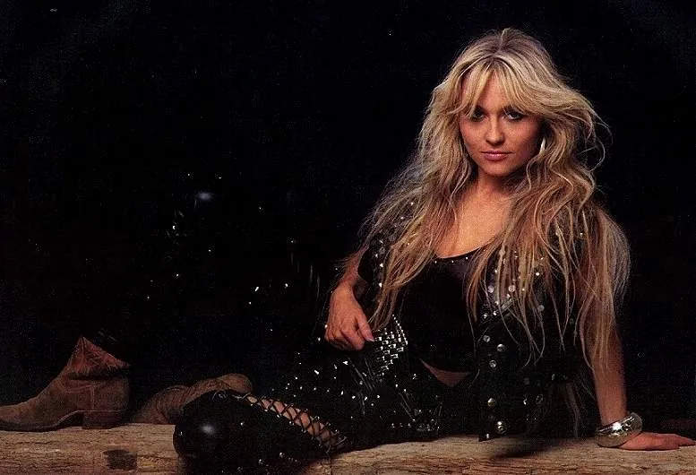 Doro Pesch: 'quando giunsi in America volevano che apparissi più sexy e mainstream, ma rifiutai persino tanti soldi da Playboy'