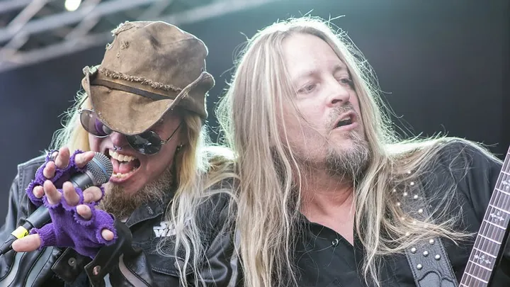 Sanctuary: Lenny Rutledge racconta, "Warrel Dane era silenzioso e timido ma sapeva diventare l'anima della festa"