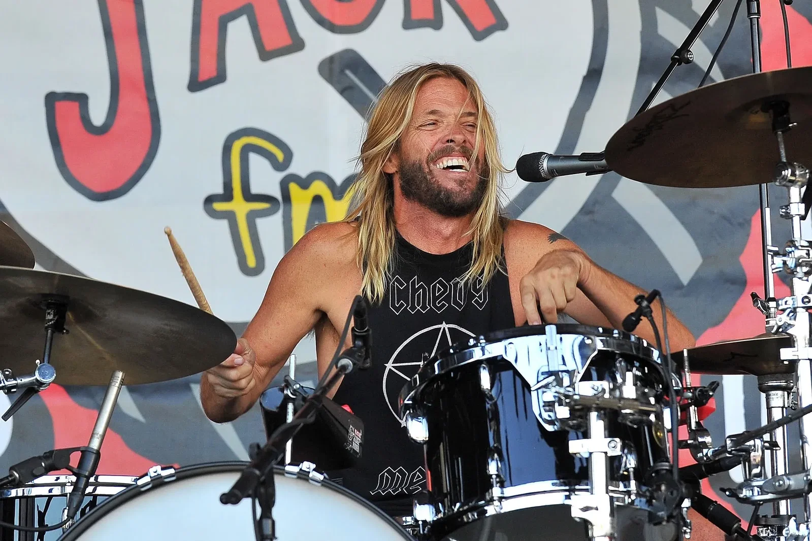 Foo Fighters: Taylor Hawkins, 'spero che Geddy Lee e Alex Lifeson trovino un batterista per un progetto post-Rush'