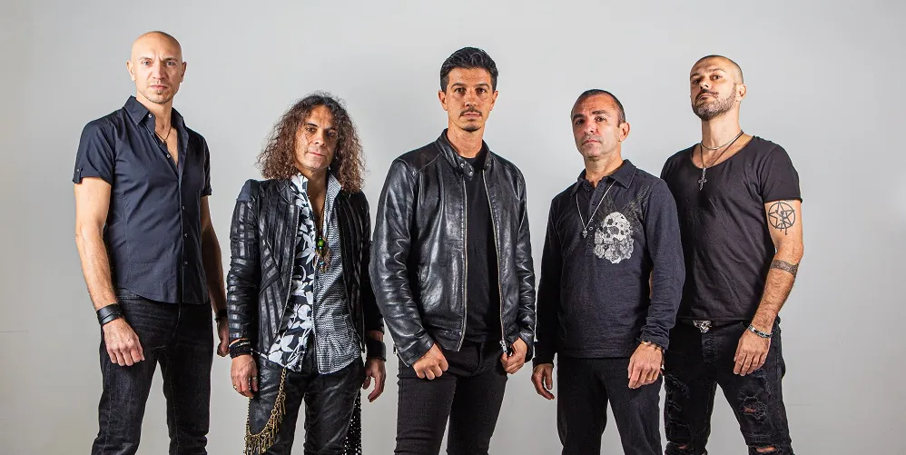The Prowlers: formato il contratto discografico con Elevate Records