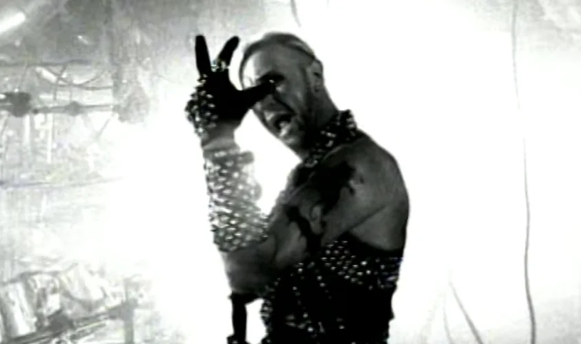 Judas Priest: Rob Halford, 'sarebbe inutile provare a ricatturare l'essenza di "Painkiller"'