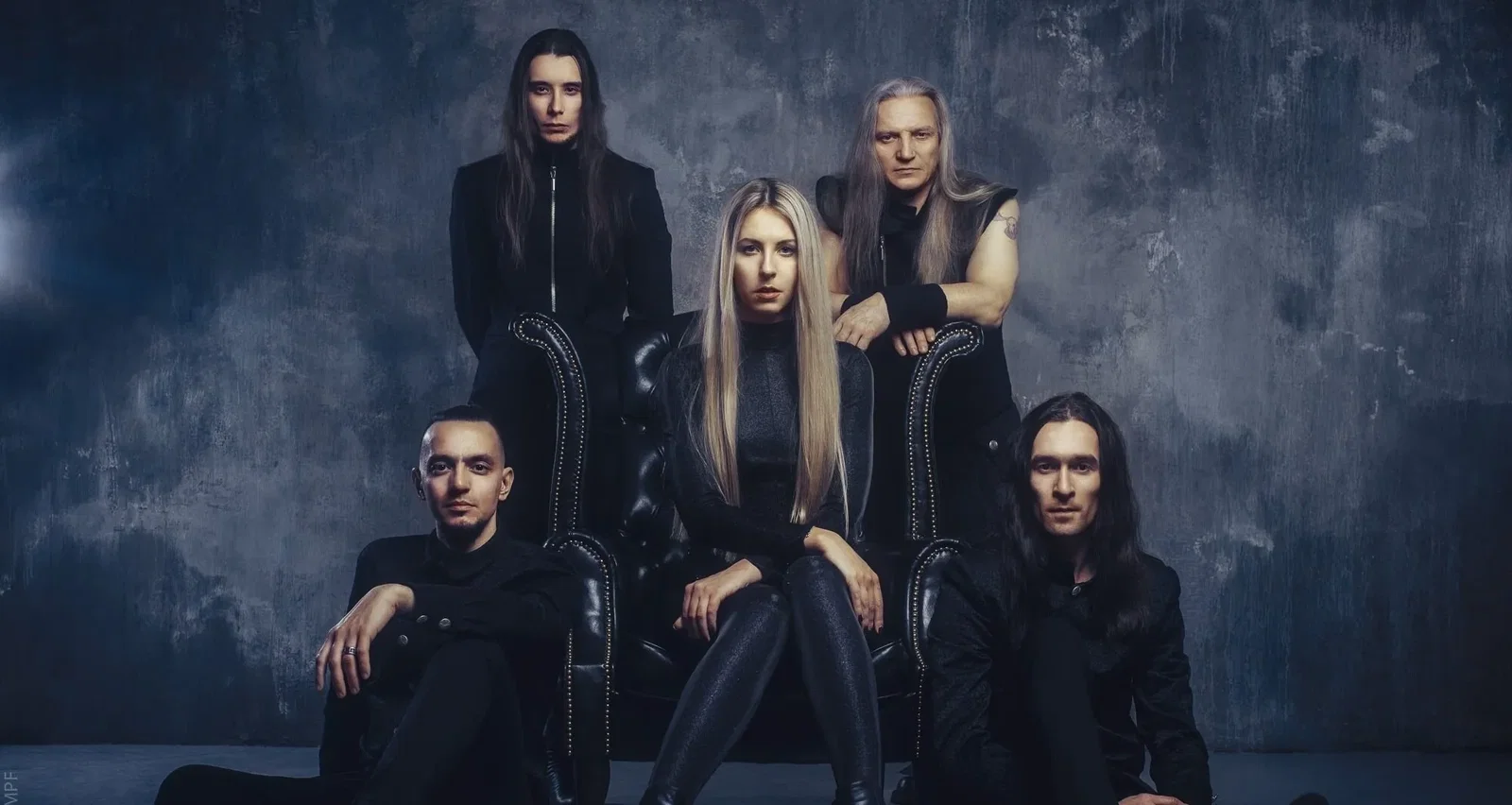 Alkonost: online il singolo "М​а​я​к"