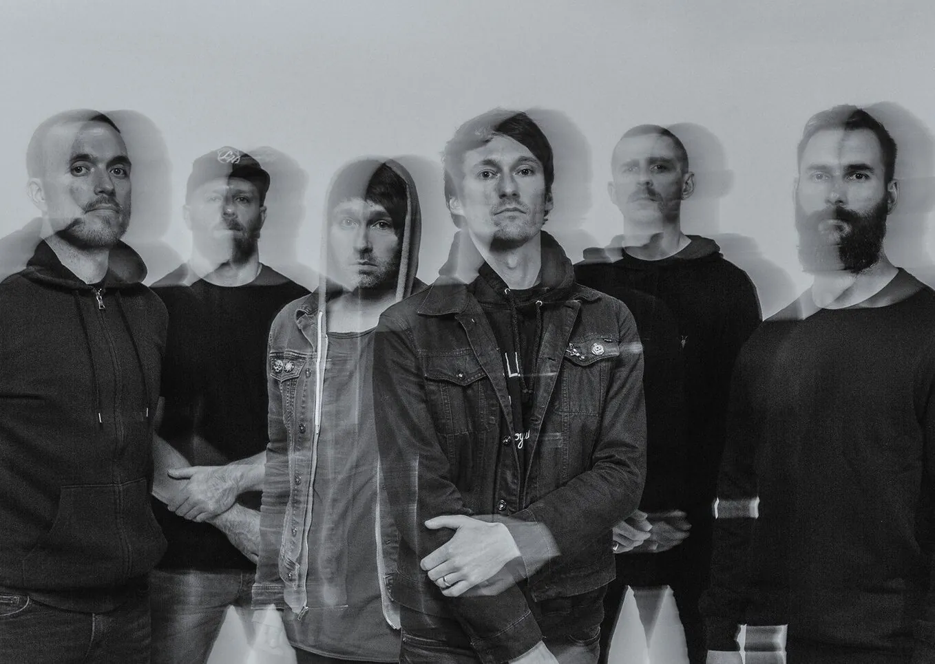Devil Sold His Soul: il visualizer di 'Signal Fire'