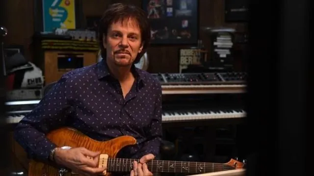 3.2 (Robert Berry): online il lyric video ufficiale di 'The Devil of Liverpool' dall'ultimo album "Third Impression"