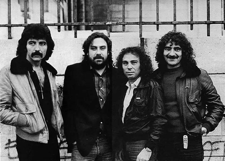 Black Sabbath: Dall'archivio di Geoff Nichols spunta l'inedito del 1979 "Slapback". Ronnie James Dio suona il basso?